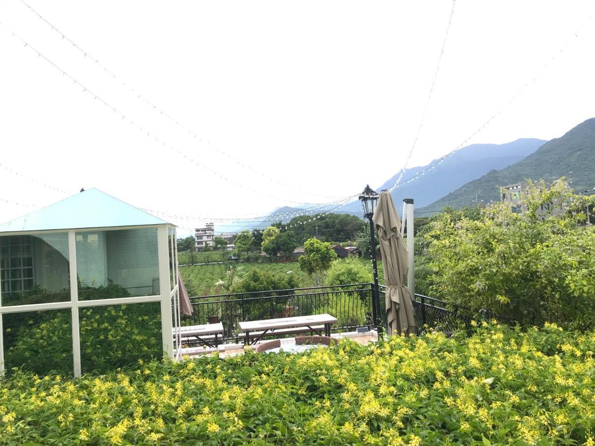 花蓮 達芙妮花園民宿 Ji'an Buitenkant foto